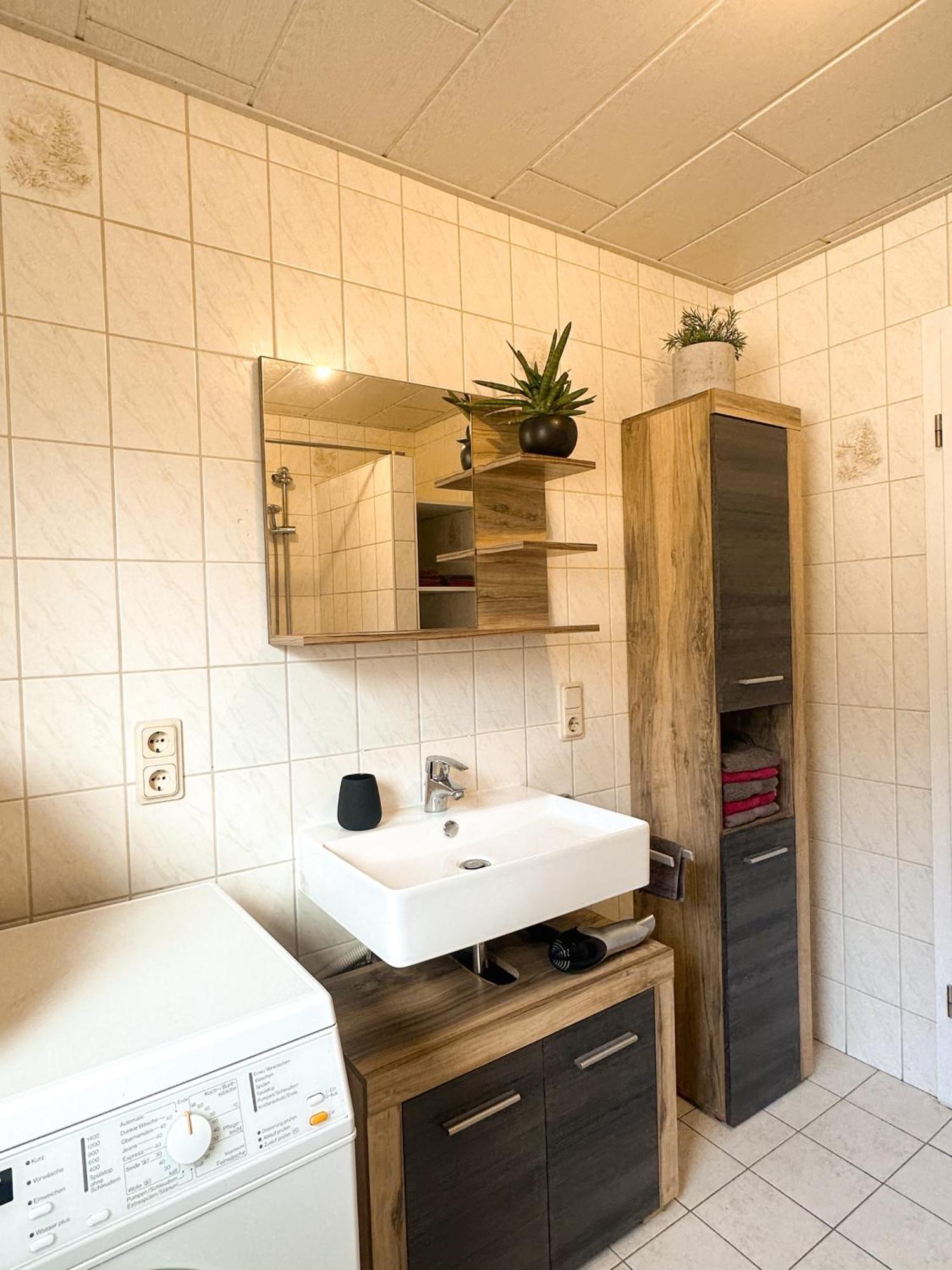 Gemuetliche Ferienwohnung In Der Eifel - Naehe Mosel Bausendorf Exterior photo